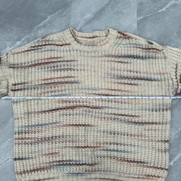 Women’s American Eagle Oversized Crew Neck Knit Striped Sweater Size XS - Picture 14 of 15